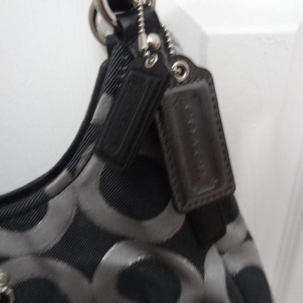Authentic Coach Purse - Picture 5 of 7